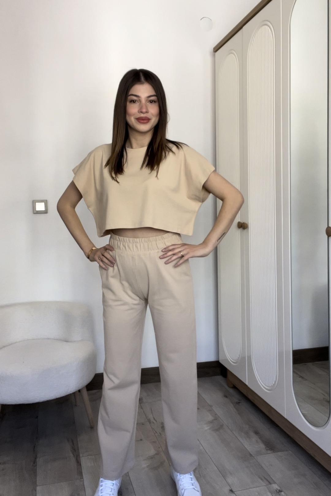 Bej renk pike kumaş takım