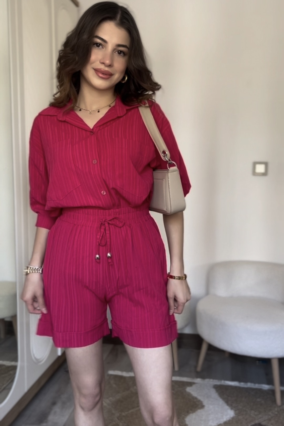 Kaş kumaş pembe renk şortlu takım